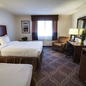 Standard Room Two Queen Beds